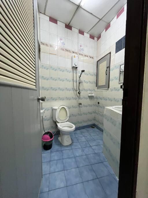 Room101 In Wanna Apartment Pattaya Bagian luar foto